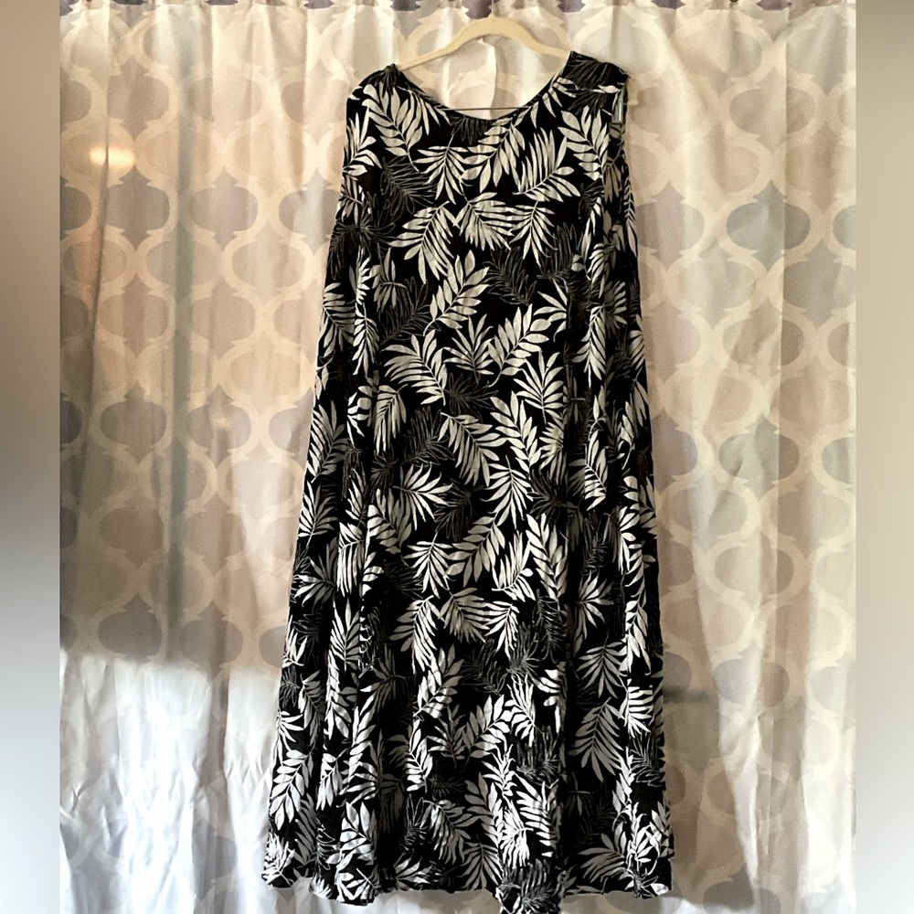 1x women within tropical sundress excellent used condition